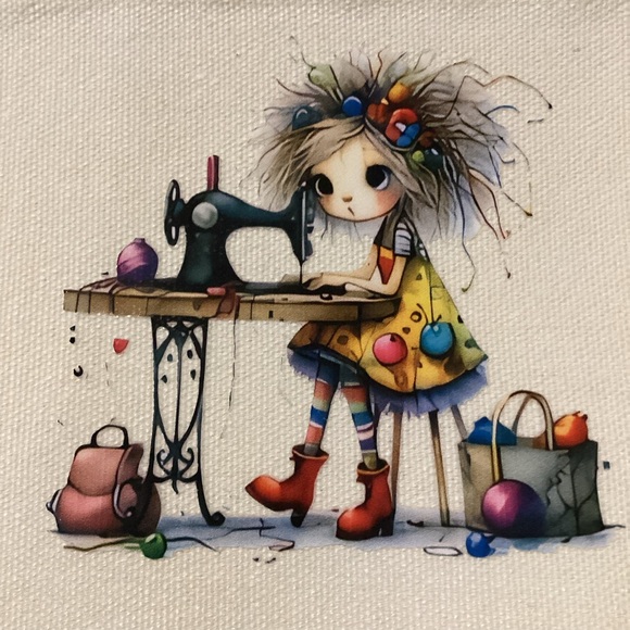 Cute Sewing Themed Pouch with Green Zipper - Picture 3 of 4